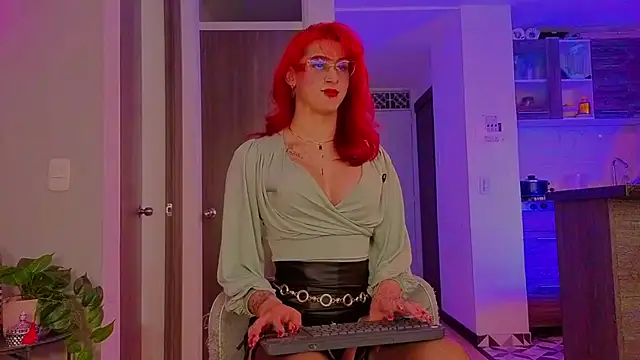 Juliana Saenzz online show from 05-28-26, 07:22