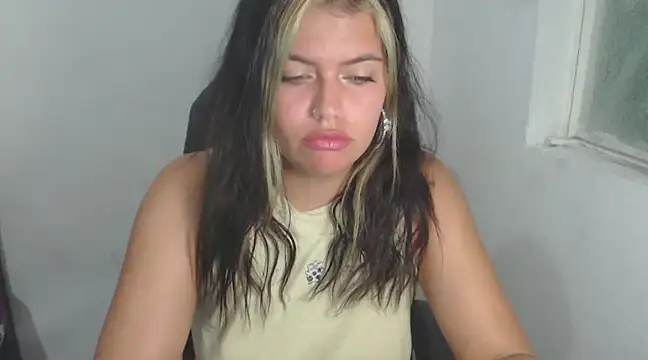 sweetkitty 16 online show from 03-11-25, 03:37