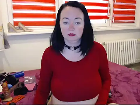 Snapshot of Alexie33 chatting on 02-13-25, 10:02 Alexie33 online show from 02-13-25, 10:02