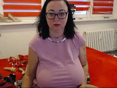 Snapshot of Alexie33 chatting on 03-06-25, 12:30 Alexie33 online show from 03-06-25, 12:30