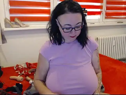 Snapshot of Alexie33 chatting on 03-06-25, 03:35 Alexie33 online show from 03-06-25, 03:35