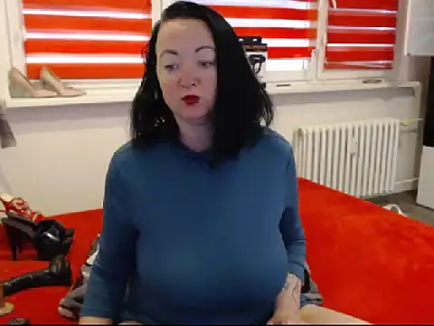 Snapshot of Alexie33 chatting on 03-11-25, 11:01 Alexie33 online show from 03-11-25, 11:01