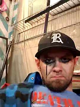 Snapshot of Herwish chatting on 02-15-25, 07:27 Herwish online show from 02-15-25, 07:27