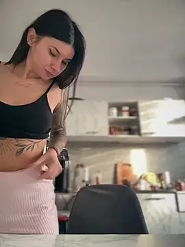 Simply the best online show from 04-14-26, 03:51