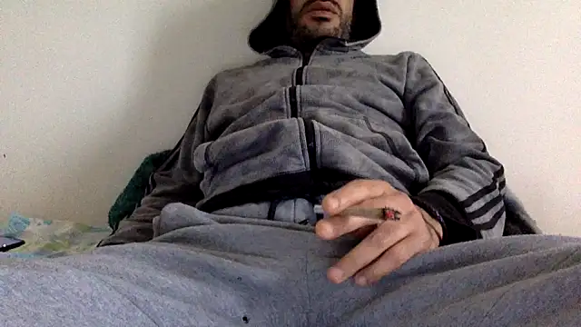 Snapshot of molozeb chatting on 02-20-26, 08:16 molozeb online show from 02-20-26, 08:16