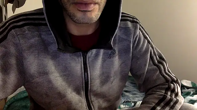 Snapshot of molozeb chatting on 02-23-26, 02:20 molozeb online show from 02-23-26, 02:20