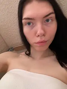 Lisaaa Alisa online show from 03-04-25, 03:11