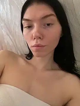 Lisaaa Alisa online show from 10-06-25, 03:59