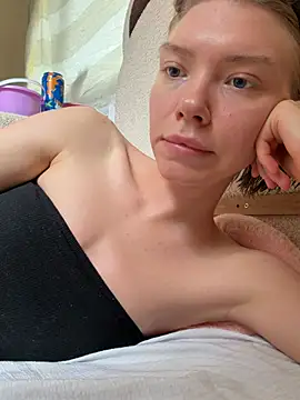 Lisaaa Alisa online show from 06-27-26, 08:30