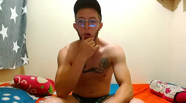 Snapshot of king-Randal chatting on 02-16-25, 05:37 king-Randal online show from 02-16-25, 05:37