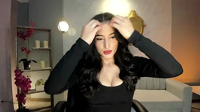 Snapshot of DominiqueVega chatting on 01-10-25, 08:37 DominiqueVega online show from 01-10-25, 08:37