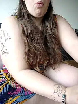 FrancaiseLynne online show from 02-15-25, 03:39