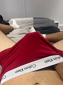 h0rnyguy001 online show from 10-02-25, 10:28