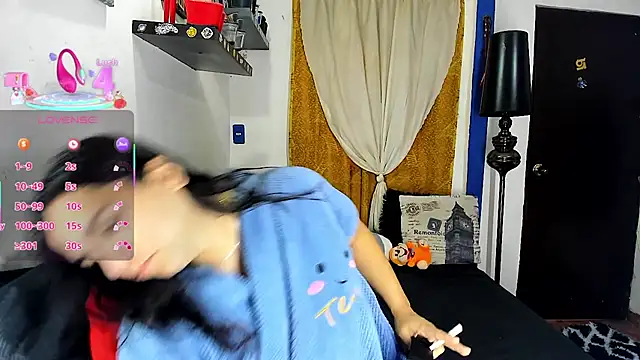 SARAMISHA online show from 03-09-26, 04:11