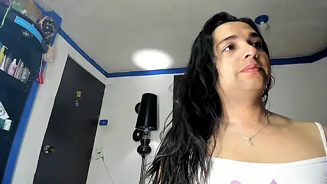 Snapshot of SARAMISHA chatting on 04-27-26, 01:31 SARAMISHA online show from 04-27-26, 01:31