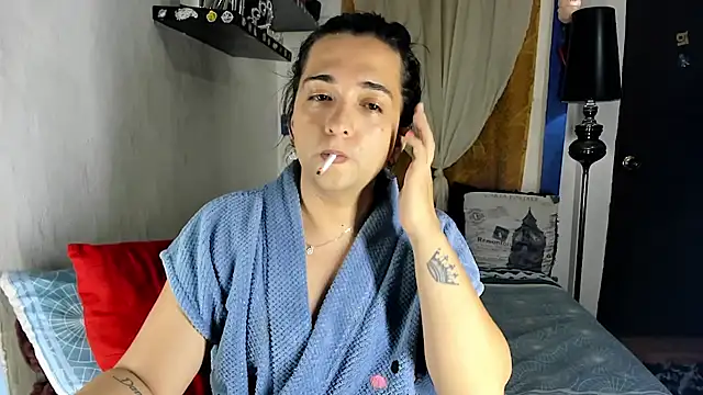 Snapshot of SARAMISHA chatting on 05-16-26, 10:52 SARAMISHA online show from 05-16-26, 10:52