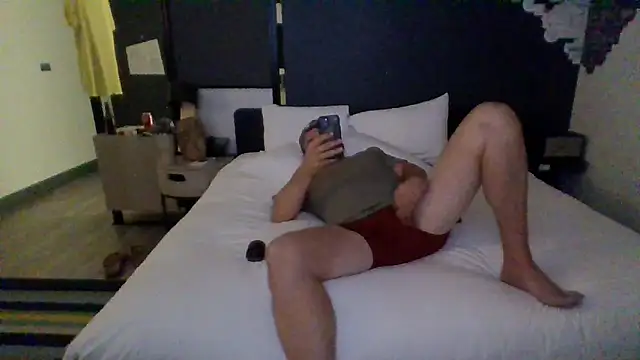 Snapshot of lateniter chatting on 10-15-25, 06:24 lateniter online show from 10-15-25, 06:24