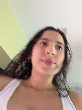 LittleDoll    online show from 06-26-26, 12:42