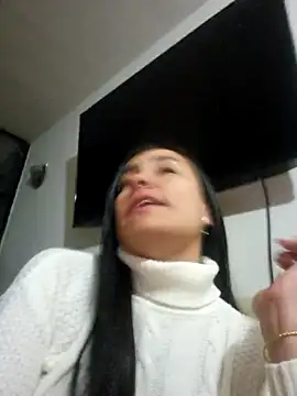 Snapshot of Agata-Moon chatting on 12-31-24, 01:57 Agata-Moon online show from 12-31-24, 01:57