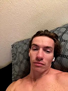 HeyDaddy92 online show from 10-27-25, 05:11