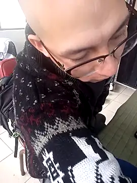 Snapshot of 97banana chatting on 03-15-25, 01:29 97banana online show from 03-15-25, 01:29