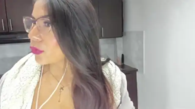 Luna Dumont online show from 04-21-26, 11:05