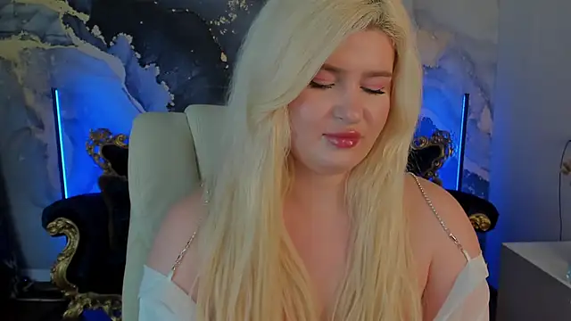 CocoSecretss online show from 02-05-25, 10:41