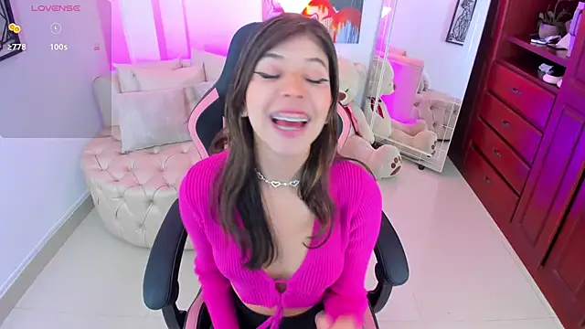 NATAASHA    online show from 02-07-25, 03:23