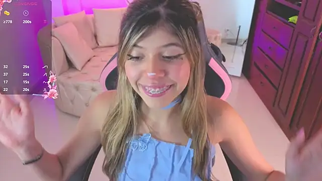 NATAASHA    online show from 09-23-25, 02:58