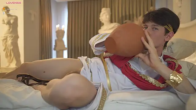 tommyjoyer online show from 10-15-25, 02:28