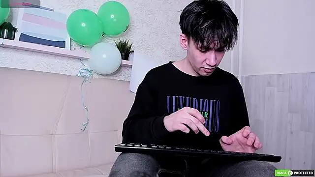 CalvinOwens online show from 03-17-25, 12:46