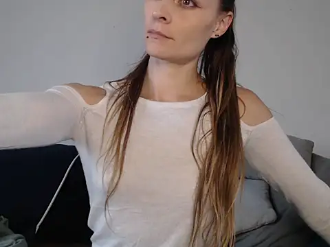 naikah714 online show from 03-09-25, 12:20