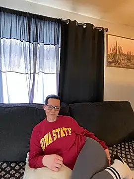 SidneyRaee online show from 01-09-25, 07:18