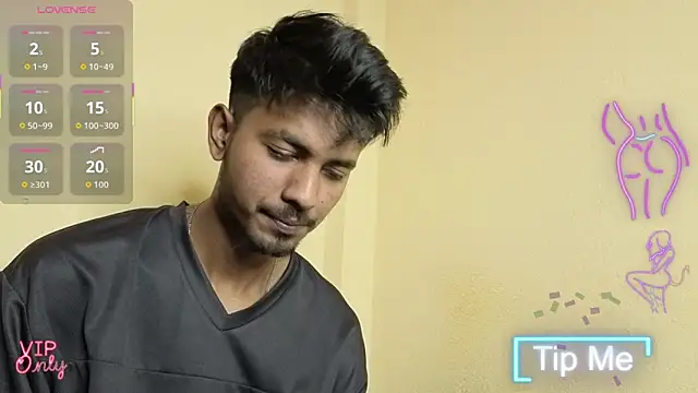 Snapshot of just_fucks chatting on 02-06-26, 07:28 just fucks online show from 02-06-26, 07:28