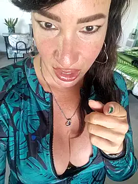 TheGoddessBianca online show from 12-15-24, 10:07