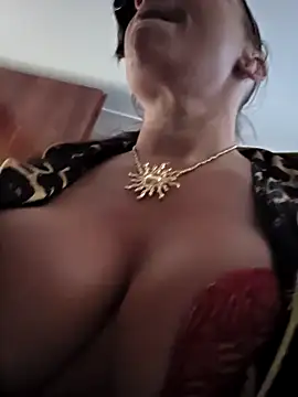 TheGoddessBianca online show from 10-02-25, 06:31