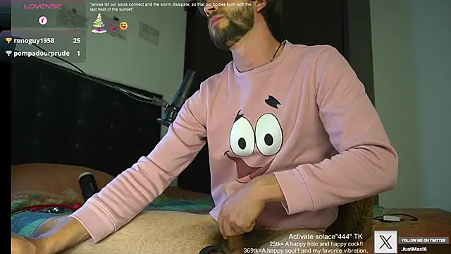 Snapshot of just_maxii chatting on 02-09-25, 01:44 just maxii online show from 02-09-25, 01:44