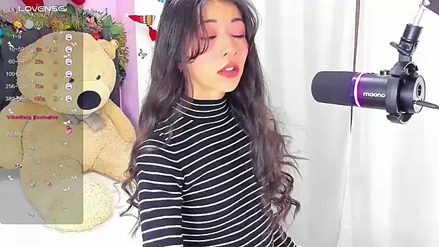 SophiaLiu online show from 12-11-24, 11:43