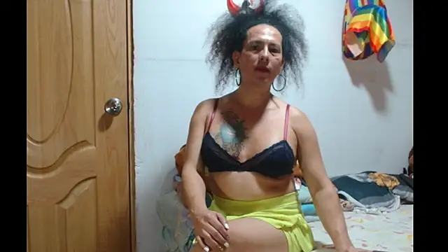 abbycrespa online show from 03-18-25, 06:48