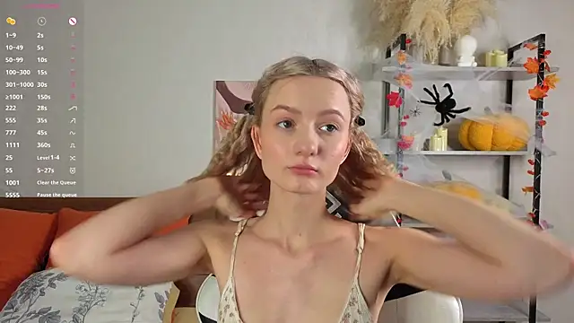 IdaValenti online show from 11-17-25, 11:10