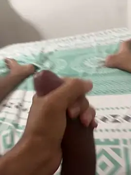 Snapshot of evertonxavier26 chatting on 03-12-26, 10:49 evertonxavier26 online show from 03-12-26, 10:49