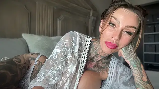 Snapshot of KadaLove69 chatting on 03-23-26, 10:25 KadaLove69 online show from 03-23-26, 10:25