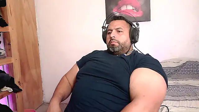 rodrix54 online show from 03-18-26, 01:20