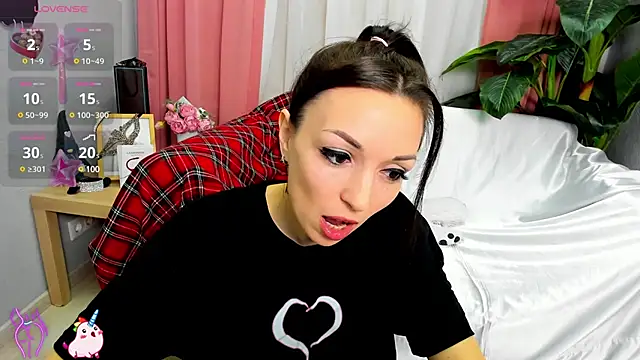 jessica tiny online show from 02-14-25, 01:45