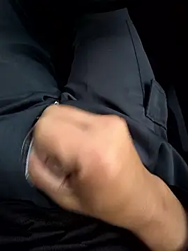 Snapshot of mjiyk1130 chatting on 03-02-26, 08:21 mjiyk1130 online show from 03-02-26, 08:21