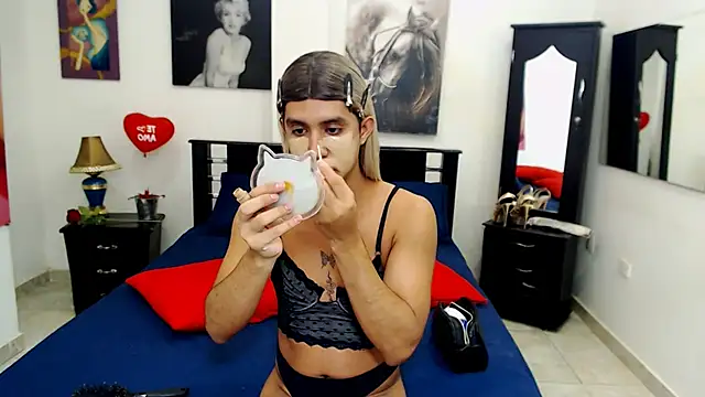 VeronicaReynolds online show from 01-09-25, 12:09