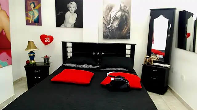 VeronicaReynolds online show from 01-13-25, 12:02