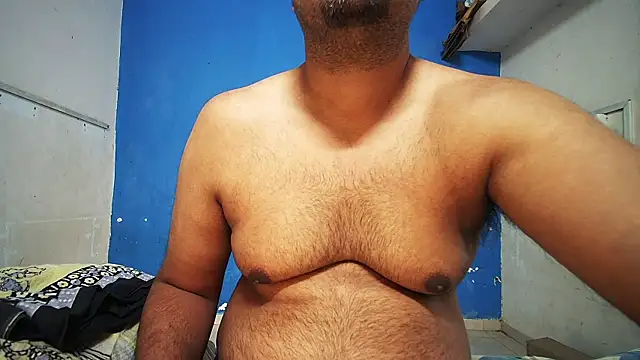 Snapshot of dirtybearr chatting on 02-07-25, 04:48 dirtybearr online show from 02-07-25, 04:48