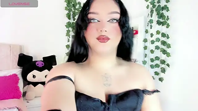 Snapshot of cattriona_muller chatting on 04-26-26, 05:05 cattriona muller online show from 04-26-26, 05:05