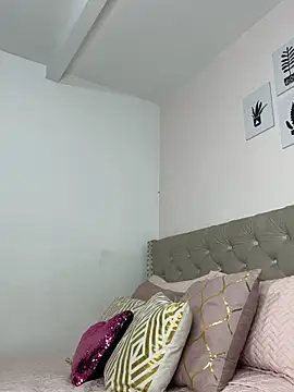 Snapshot of ImAlicee chatting on 02-10-26, 10:58 ImAlicee online show from 02-10-26, 10:58